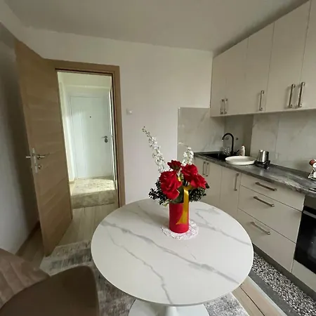 Lägenhet Lux Apartman *