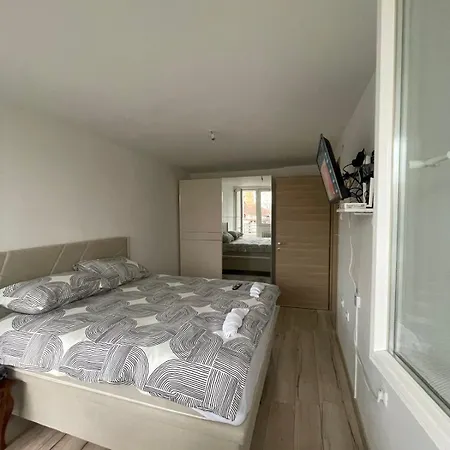 Lägenhet Lux Apartman